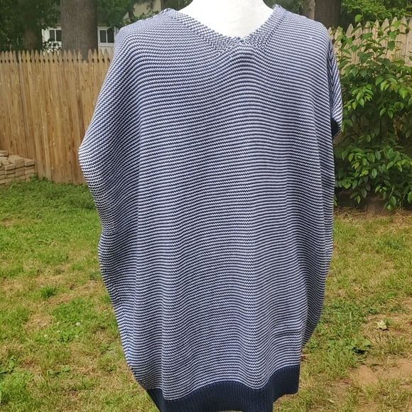 GAP Sleeveless sweater - Picture 2 of 2